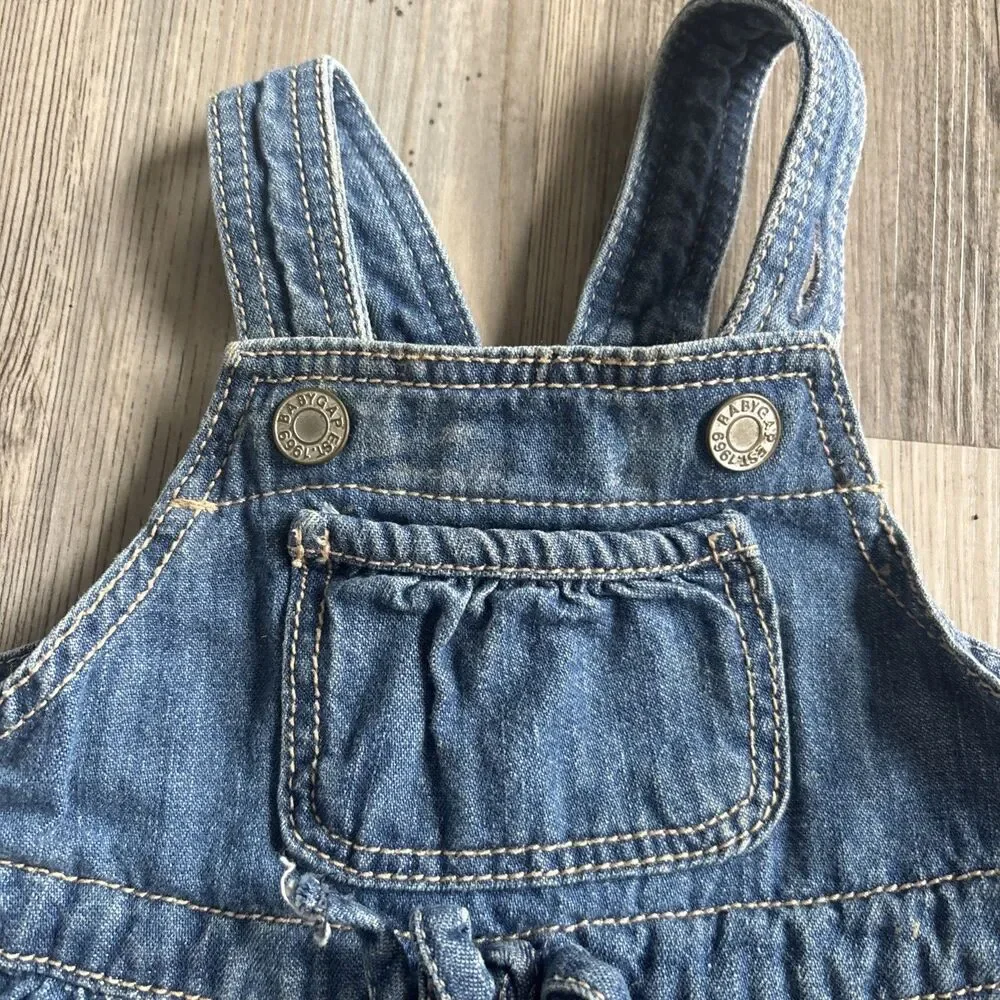 GAP Baby Denim 100% Cotton Overalls Dress Size 3-6 Months